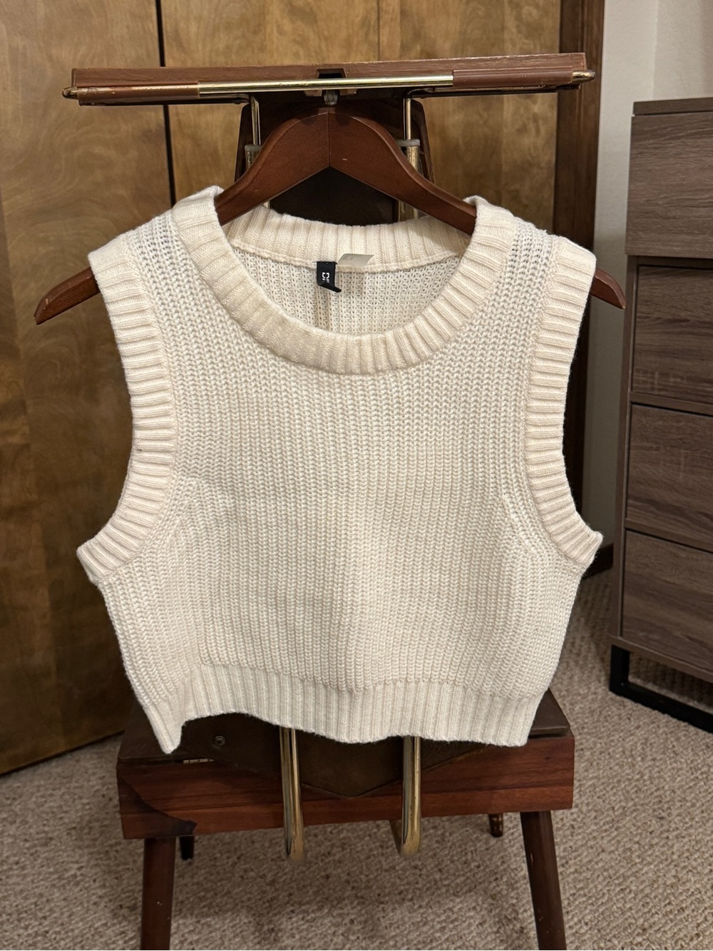H&M Cream Ribbed Knit Vest